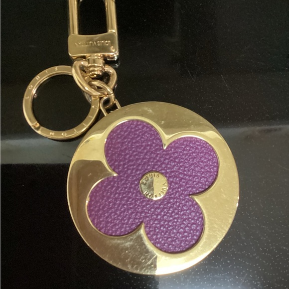 Authentic Louis Vuitton bag charm. - Picture 5 of 8